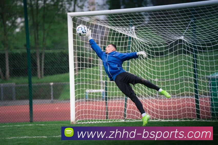 B体育BsportsAPP 体育赛事宣传图